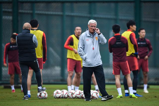 三亚亚沙会丨沈萍、颜鹏：担任中国体育代表团旗手倍感荣幸