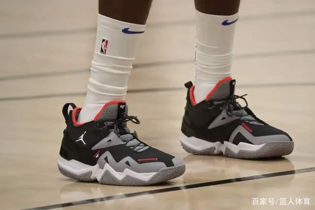 内维尔批拉10&卡塞米罗去美国度假