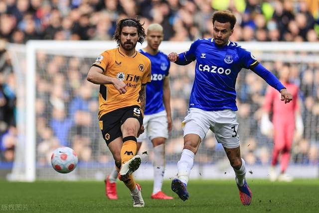 往事不堪回首！哈兰德职业生涯前16场比赛0球0助