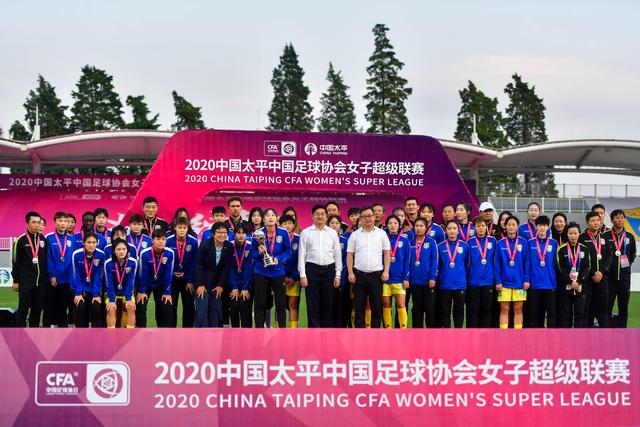 马卡报：维尼修斯获悉自己将获得2024年金球奖